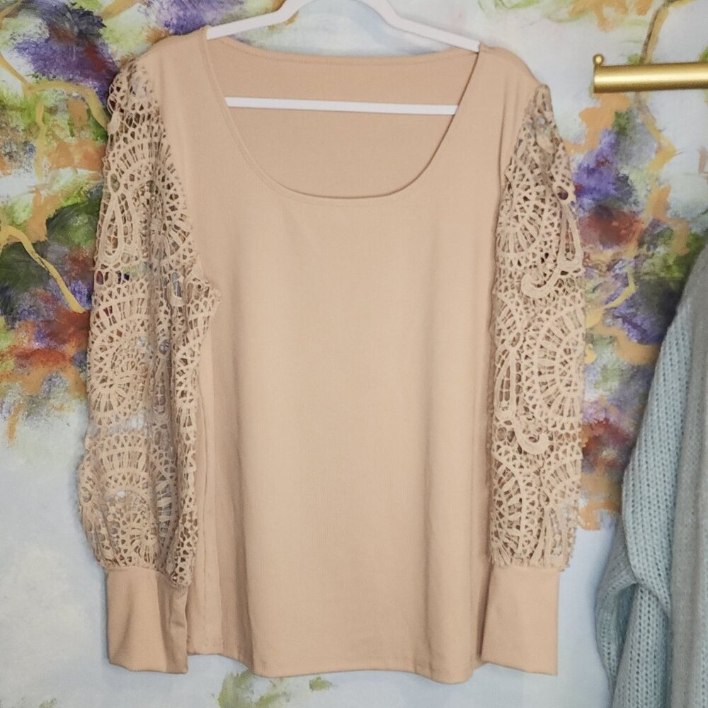 Shein Curve Crochet Sleeve Top 2XL Beige